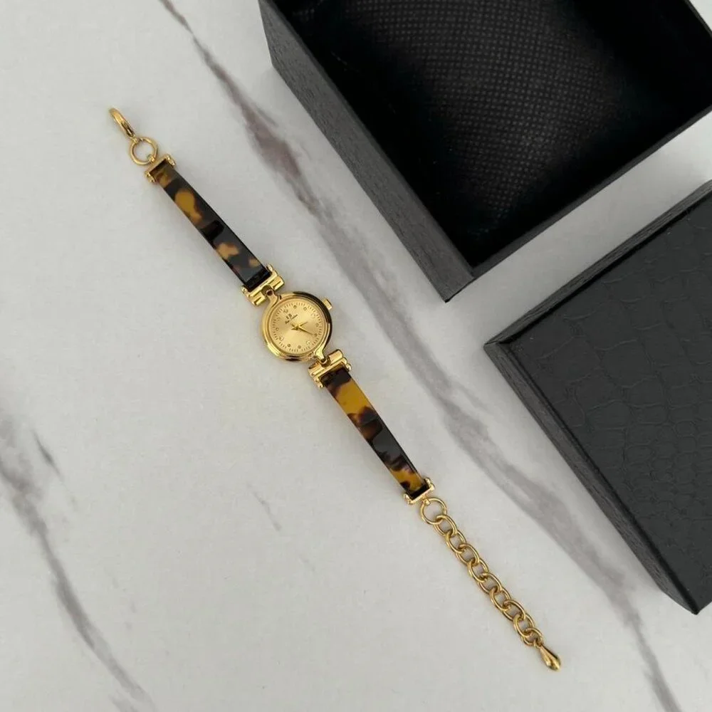 Sku:0229 vintage vibe cute gold mini watch brown bracelet +‎ in a gift box